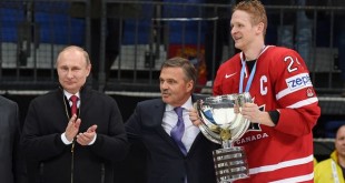 Владимир Путин наградил чемпионов мира по хоккею 2016 - сборную Канады