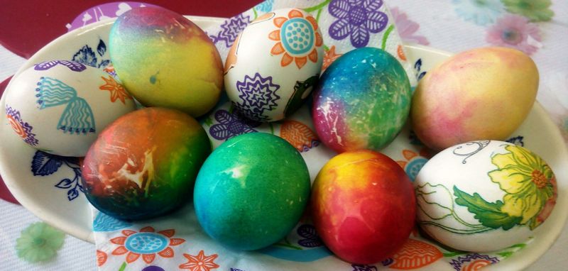 Как красить яйца на Пасху пасхальные крашенки мраморные
