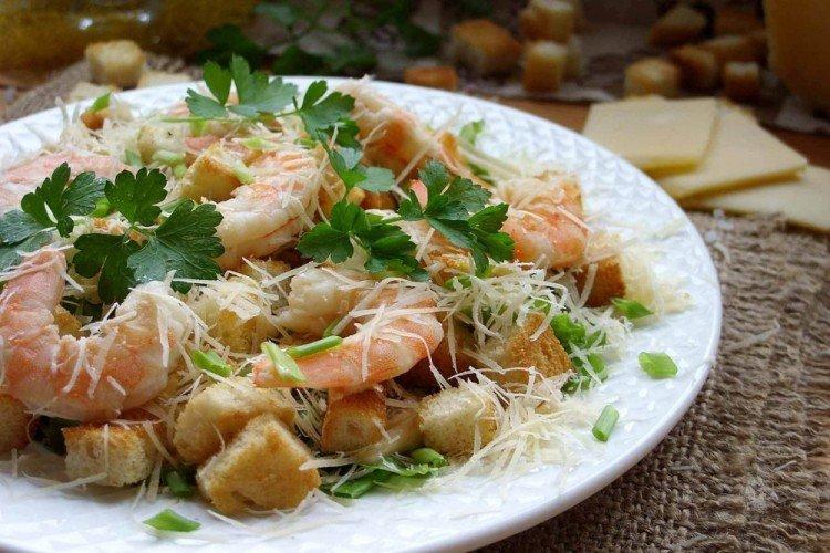 Новогодние рецепты: салаты с креветками - самый вкусный и простой рецепт, простые рецепты с фото - Салаты из морепродуктов на новогодний стол