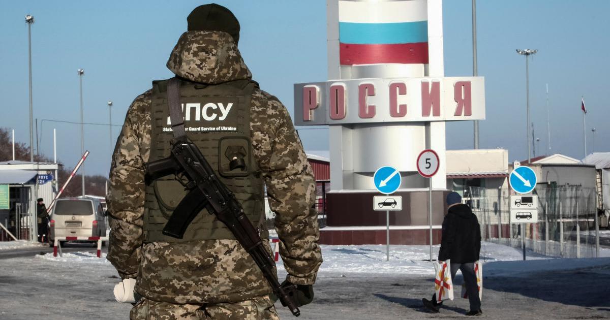В Россию только по загранпаспорту: с 1 марта вступили новые правила выезда украинцев на территорию соседнего государства