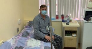 ФОТО: Нардеп с коронавирусом показал, чем его кормят в Александровской больнице