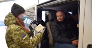 Как после 28 марта вернуться в Украину из Европы, Беларуси, России на своем автомобиле: названы пункты, через которые разрешен въезд