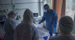 Тело вынесли в мешке, люди убегали: дочь рассказала, как забирали умершего от коронавируса жителя Тернопольщины
