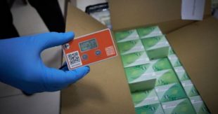 В Киеве СБУ конфисковала партию фальшивых тестов на коронавирус стоимостью почти миллион гривен