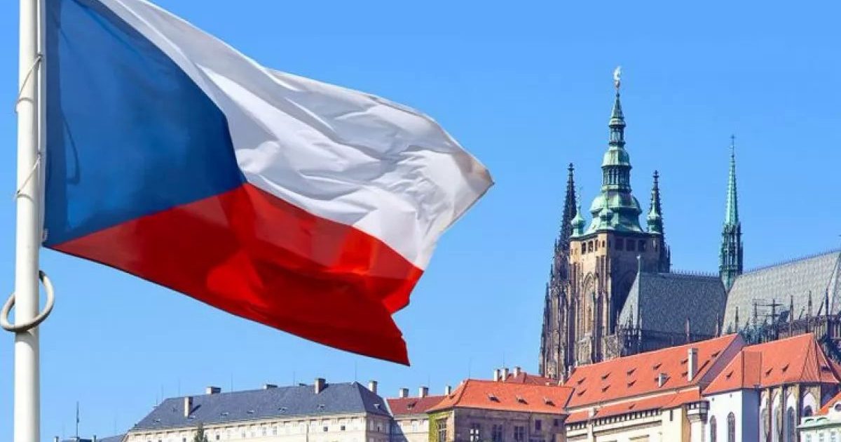 Чехия в ближайшую неделю начнет постепенный выход из карантина: как это будет происходить?