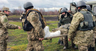 Ситуация на Донбассе 10 апреля : в результате обстрелов боевиками украинских позиций тяжело ранен военнослужащий ВСУ