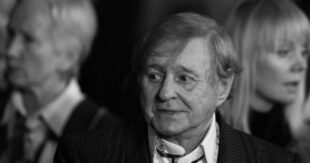 В Москве умер Роман Виктюк, знаменитый режиссер-украинец: что стало причиной смерти эпатажного мастера?