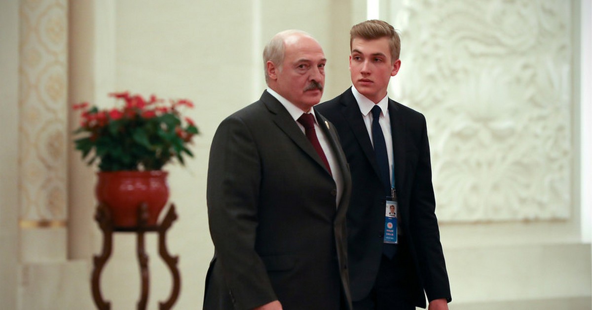 Проигнорировал все предписания врачей: Александр Лукашенко не захотел лечиться от коронавируса