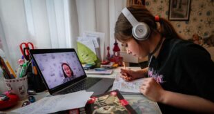 Нет интернета - под суд: в Украине осудили маму школьника, который пропускал уроки онлайн