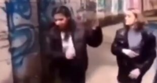ВИДЕО: "Глаза не закрывай!!!": в Крыму школьники издевались над девочкой-татаркой - оскорбляли и били ее