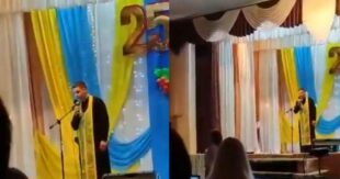 ВИДЕО: В Вольногорске под Днепром священник обозвал зрителей в зале сепаратистами и лайном