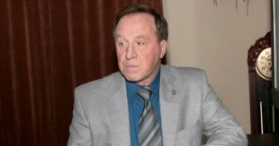 Надеялся, что все обойдется: страшные подробности тяжелой болезни актера Владимира Стеклова