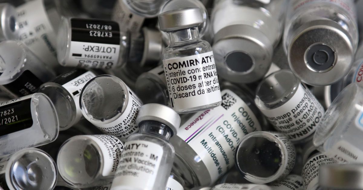 Смерть винничанина после вакцинации Pfizer от коронавируса: названа предварительная причина гибели жителя Винницы