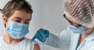 В Украине разрешили COVID-вакцинацию детей: с какого возраста и каким препаратом будут прививать?